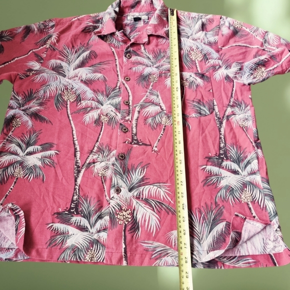 Tommy Bahama 100% Silk Floral Shirt - Picture 4 of 7